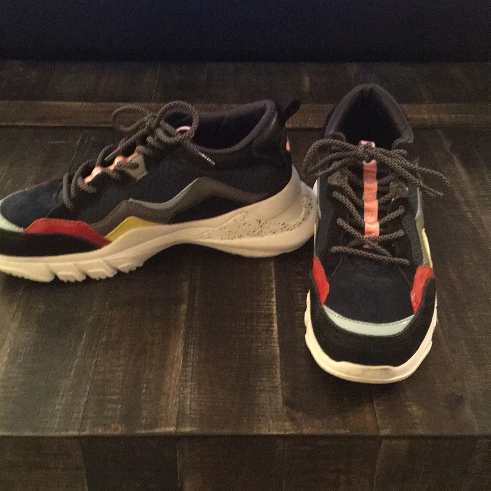 Zara sneakers - Picture 2 of 7